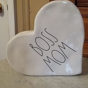 Rae Dunn boss mom ceramic heart decor